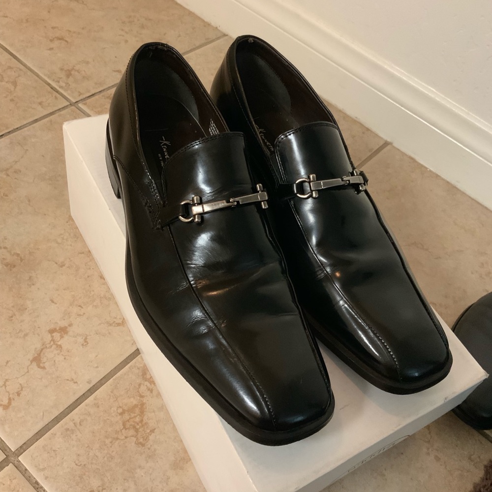 Men’s shoes